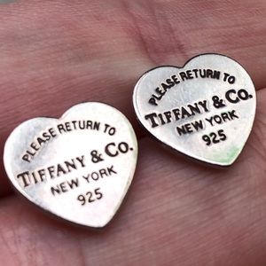 Return to Tiffany Mini Heart Tag Earrings